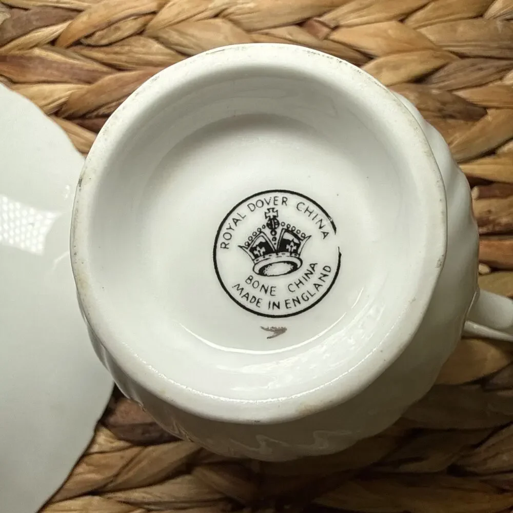 ROYAL Dover Tea Cup & Saucer Floral Pink Daisy Bone China Gold Trim England Vtg